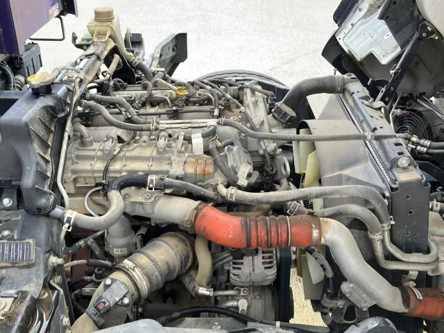 三菱 キャンター TKG-FEBM0(2WD)の写真18