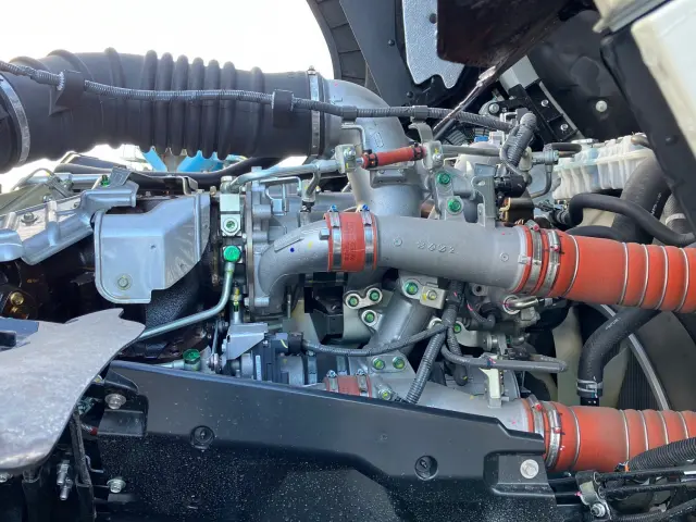 日野 プロフィア 2DG-FS1AHE(6x4)の写真19