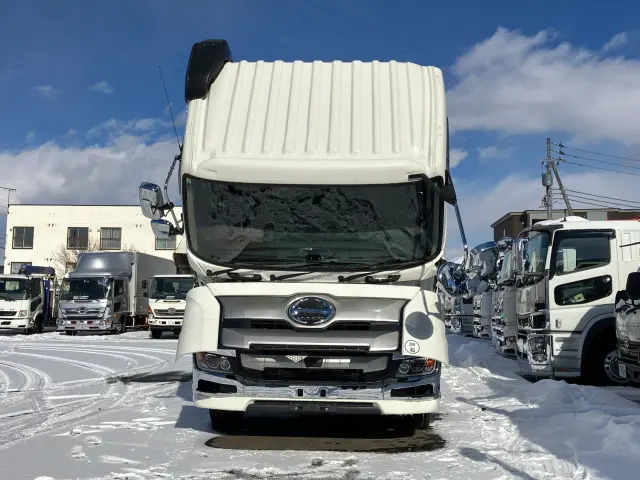 日野 プロフィア 2DG-FS1AHE(6x4)の写真24