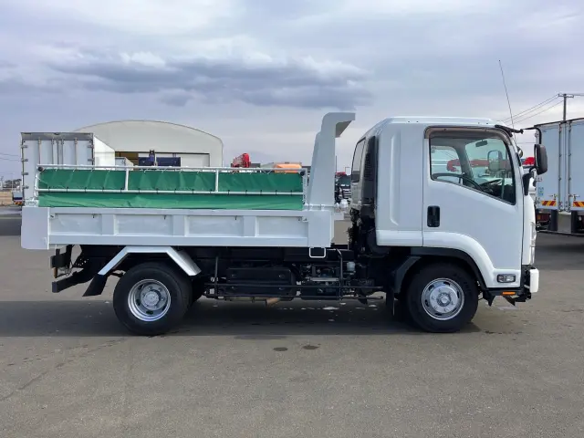 いすゞ フォワード 2RG-FRR90S2(2WD)の写真8