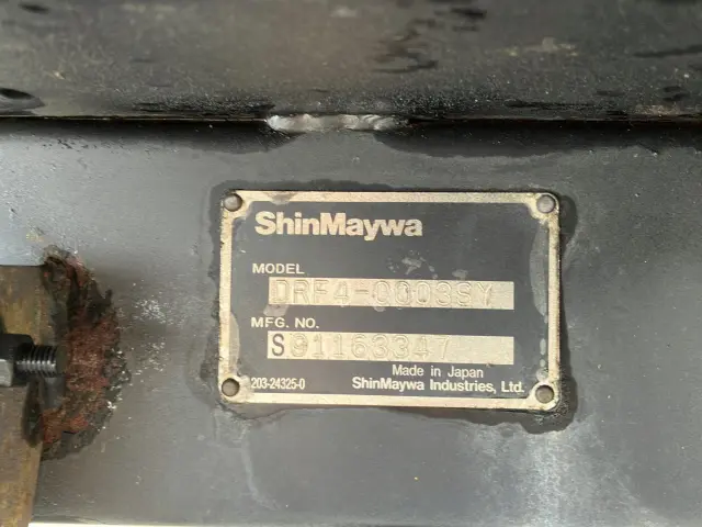 いすゞ フォワード 2RG-FRR90S2(2WD)の写真9