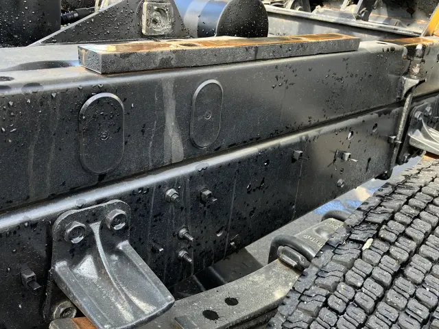 いすゞ フォワード 2RG-FRR90S2(2WD)の写真14