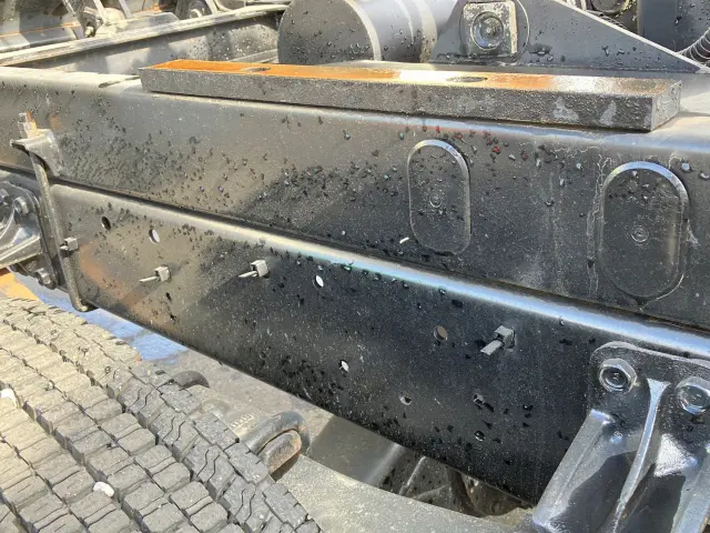 いすゞ フォワード 2RG-FRR90S2(2WD)の写真15