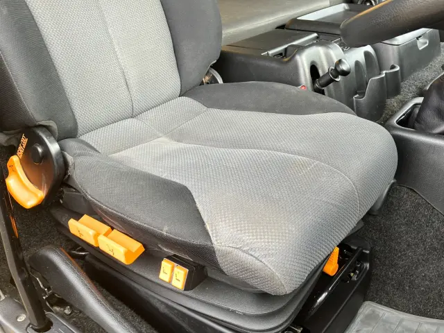 日野 プロフィア QKG-FS1EKDA(6x4)の写真19