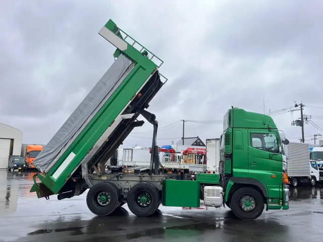 日野 プロフィア QKG-FS1EKDA(6x4)の写真6