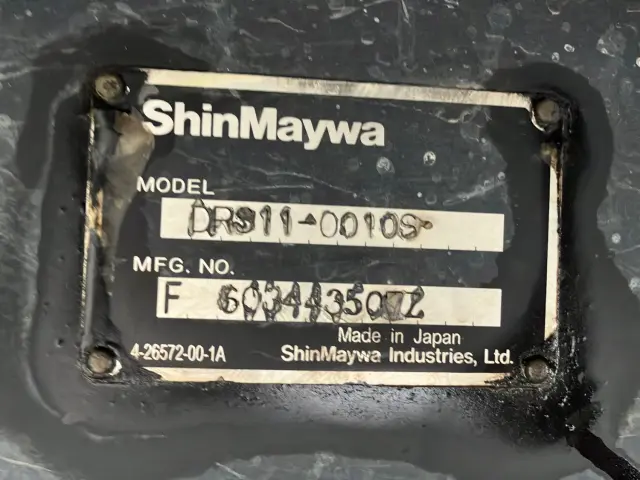 日野 プロフィア QKG-FS1EKDA(6x4)の写真9