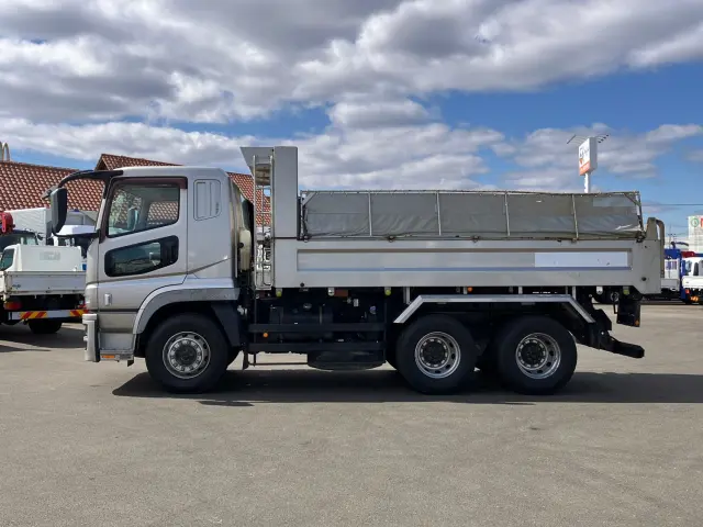 三菱 スーパーグレート QPG-FV60VX(6x4)の写真7