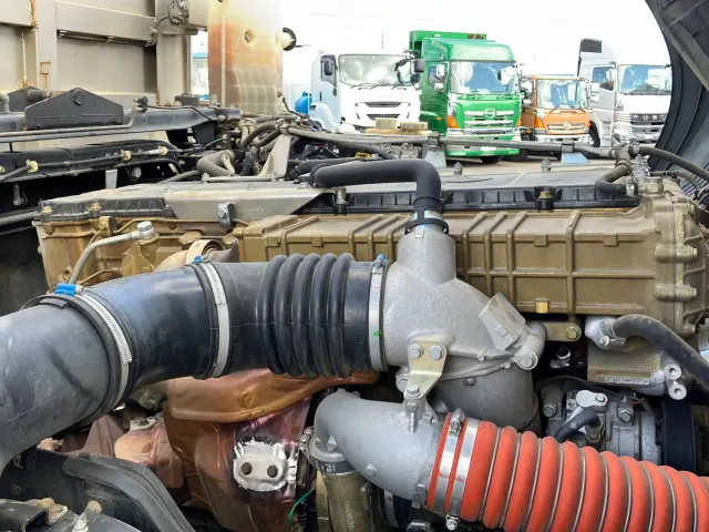 三菱 スーパーグレート QPG-FV60VX(6x4)の写真18