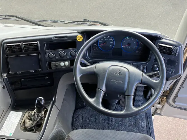 三菱 スーパーグレート QPG-FV60VX(6x4)の写真21