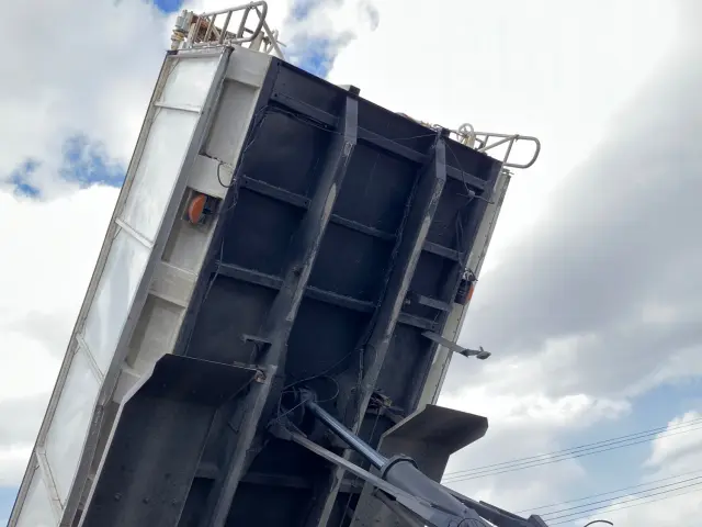 日野 プロフィア KC-FU4FPDS(未入力/関係無)の写真16