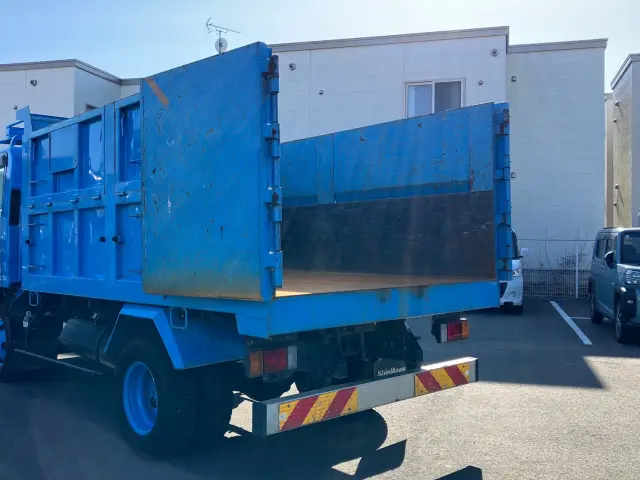 いすゞ エルフ TKG-NPR85YN(2WD)の写真15