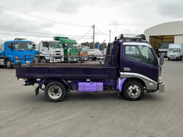 トヨタ ダイナ TKG-XZC610D(2WD)の写真8