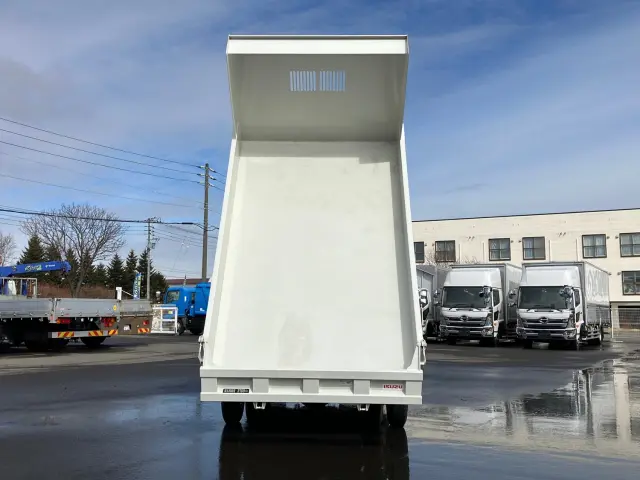 いすゞ フォワード 2RG-FRR90S3(2WD)の写真10