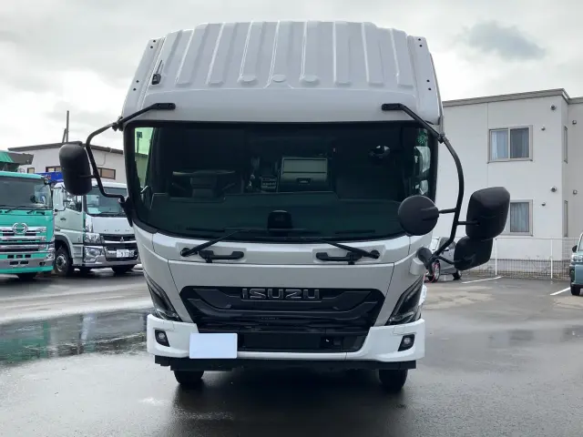 いすゞ フォワード 2RG-FRR90S3(2WD)の写真23