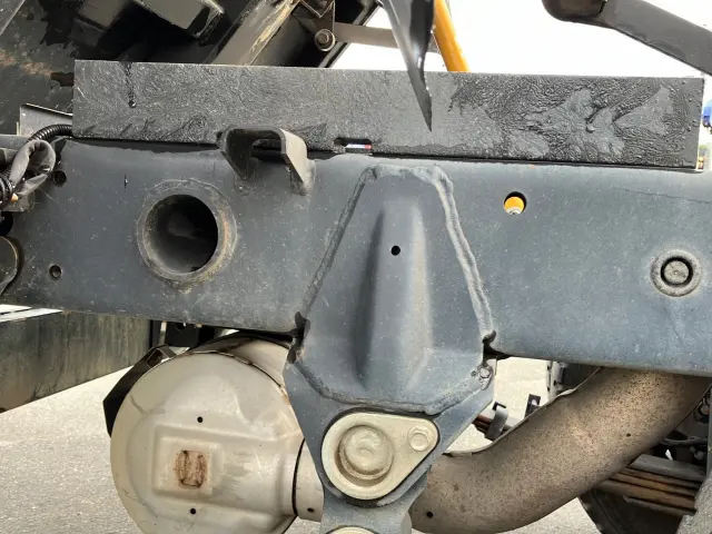 三菱 キャンター 2RG-FBA60(2WD)の写真15