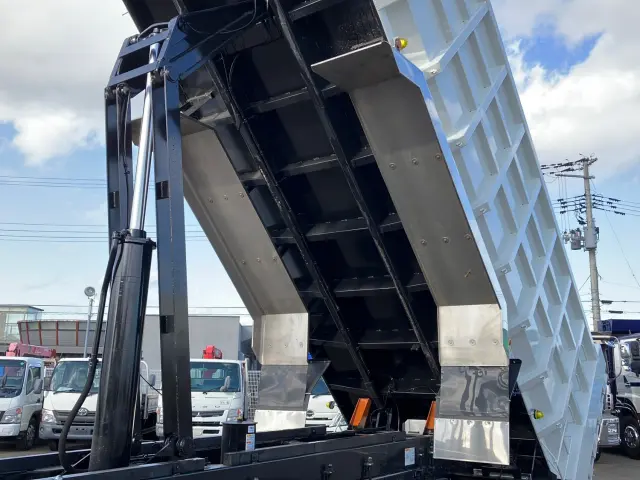 三菱 スーパーグレート 2PG-FV80VZ(6x4)の写真17