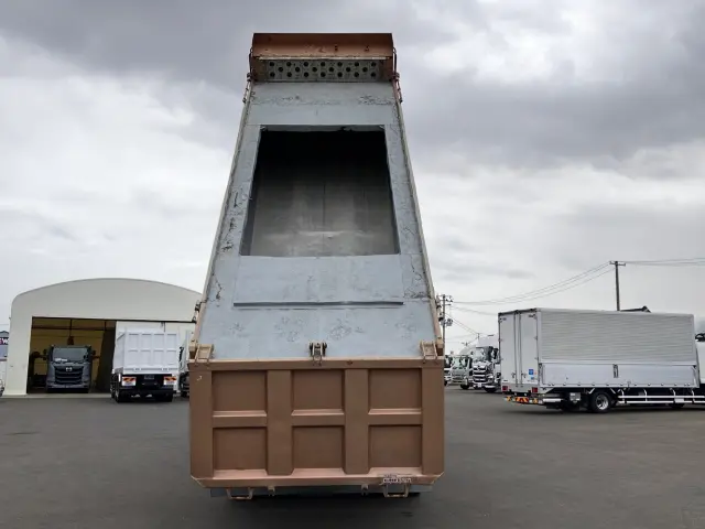 ＵＤ クオン QPG-CW5YL(6x4)の写真10