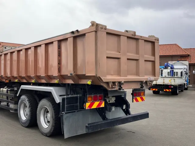 ＵＤ クオン QPG-CW5YL(6x4)の写真14