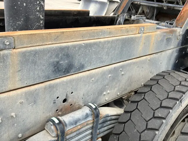 ＵＤ クオン QPG-CW5YL(6x4)の写真18