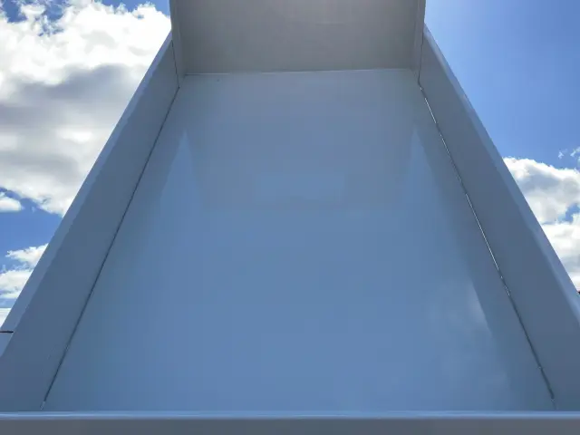 いすゞ エルフ 2PG-NKS88AD(4WD)の写真11