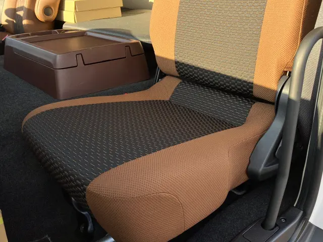 日野 プロフィア 2DG-FS1AJE(6x4)の写真23