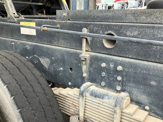 日野 プロフィア QPG-FS1AKDA(6x4)の写真15