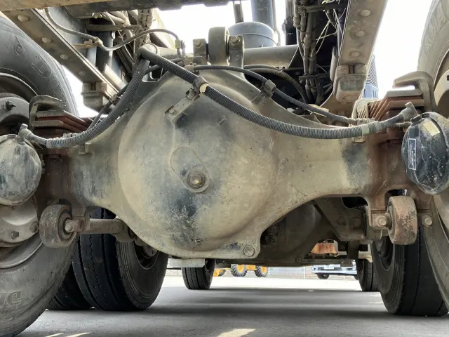 日野 プロフィア QPG-FS1AKDA(6x4)の写真16