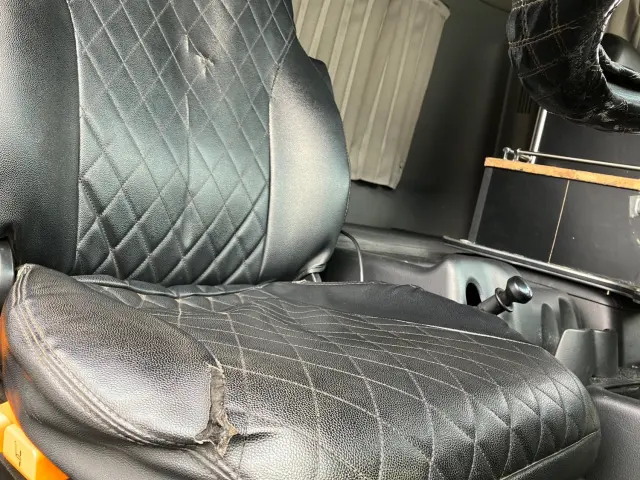 日野 プロフィア QPG-FS1AKDA(6x4)の写真19