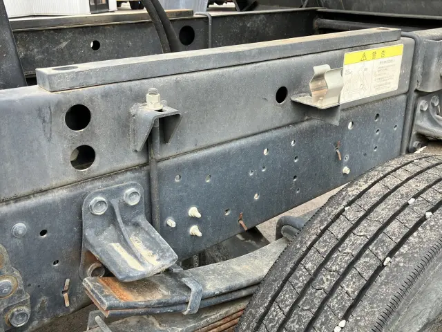 いすゞ フォワード TKG-FRR90S1(2WD)の写真14