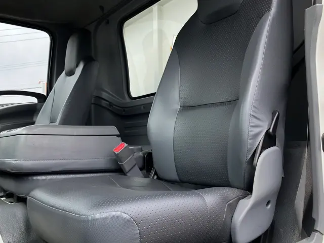 いすゞ フォワード TKG-FRR90S1(2WD)の写真20