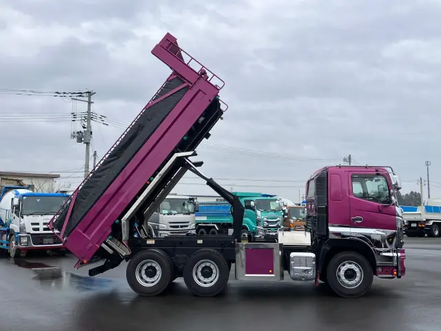 日野 プロフィア QKG-FS1EKDA(6x4)の写真6