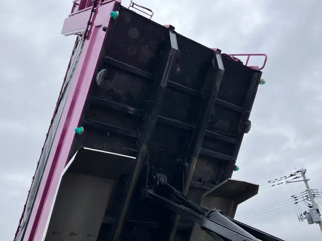 日野 プロフィア QKG-FS1EKDA(6x4)の写真12