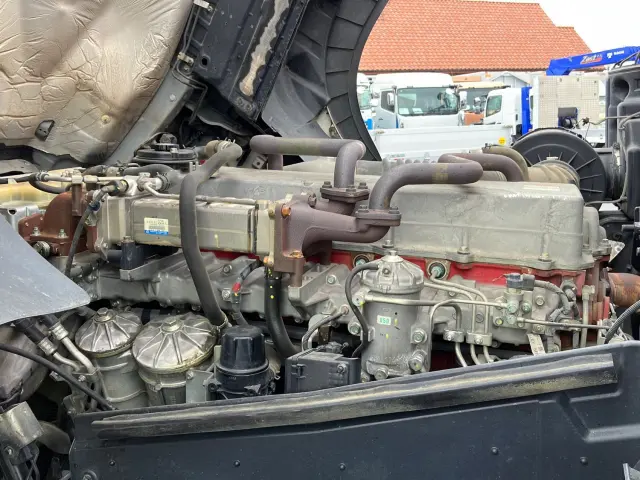 日野 プロフィア QKG-FS1EKDA(6x4)の写真17