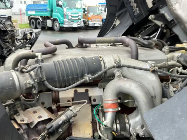 日野 プロフィア QKG-FS1EKDA(6x4)の写真18