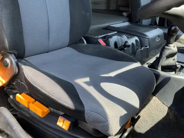 日野 プロフィア QKG-FS1EKDA(6x4)の写真19