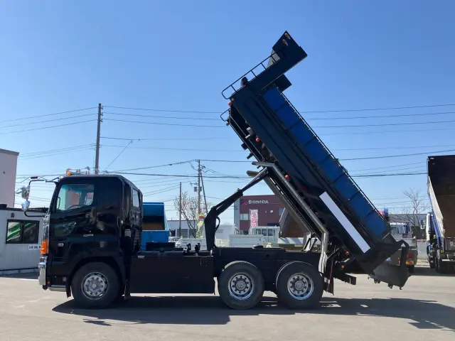 日野 プロフィア QKG-FS1EKAA(6x4)の写真5