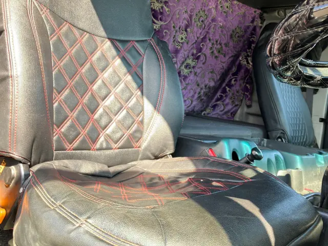 日野 プロフィア QKG-FS1EKAA(6x4)の写真19