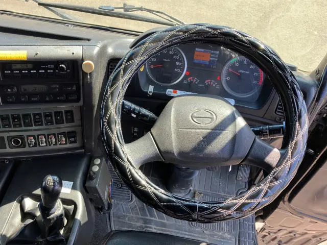 日野 プロフィア QKG-FS1EKAA(6x4)の写真21