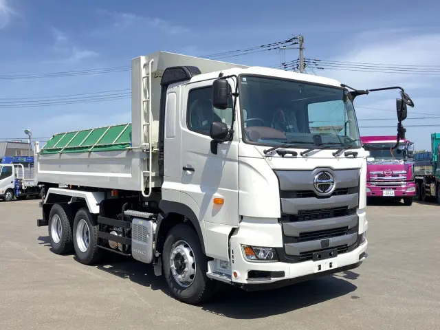 日野 プロフィア 2DG-FS1AGE(6x4)の写真2
