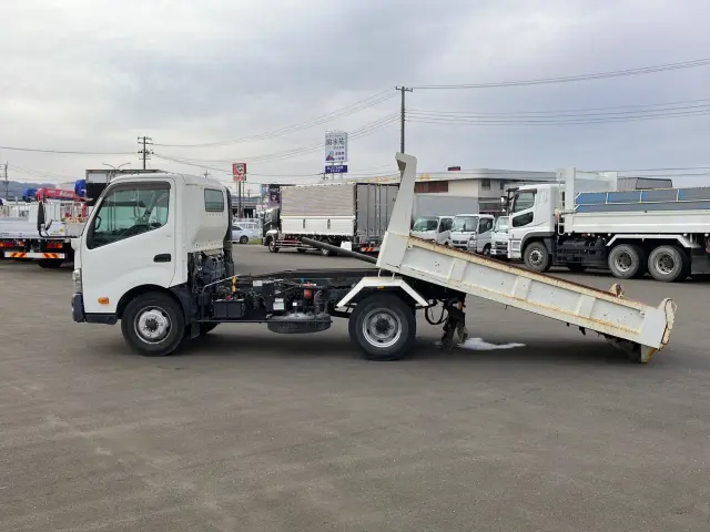 日野 デュトロ 2KG-XZU700X(2WD)の写真5