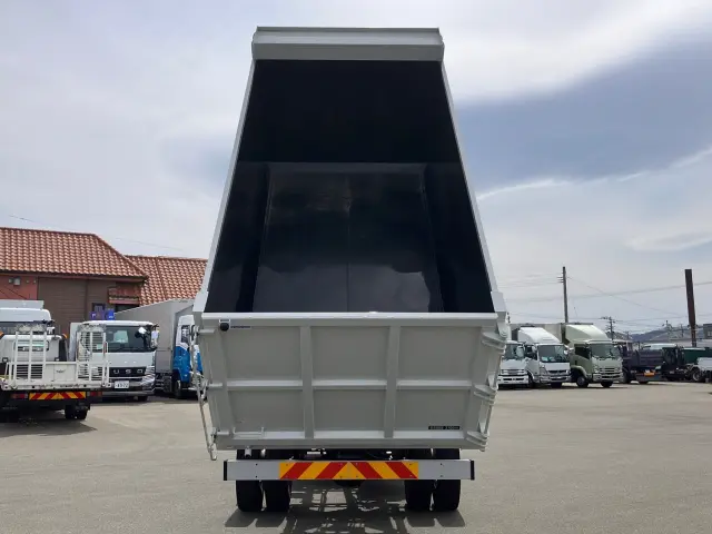 いすゞ フォワード 2RG-FRR90S2(2WD)の写真10