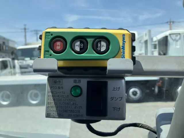 日野 デュトロ 2KG-XZU700X(2WD)の写真23