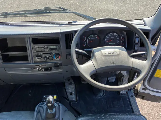 いすゞ フォワード TKG-FRR90S1(2WD)の写真21