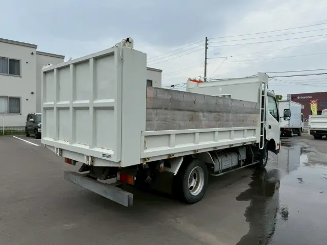日野 デュトロ TKG-XZU775M(4WD)の写真3