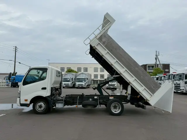日野 デュトロ TKG-XZU775M(4WD)の写真5