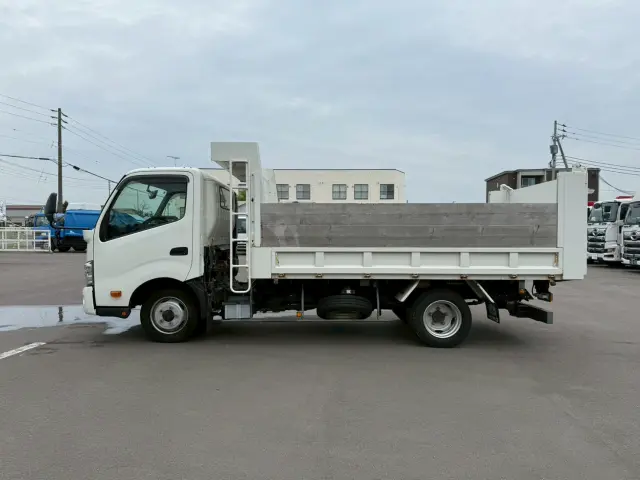 日野 デュトロ TKG-XZU775M(4WD)の写真7