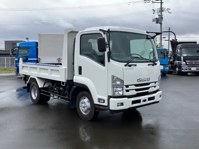 いすゞ フォワード 2PG-FRR90S1(2WD)の写真2