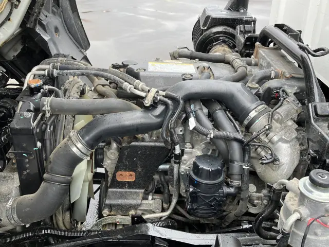 いすゞ フォワード 2PG-FRR90S1(2WD)の写真17