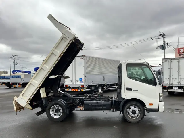 日野 デュトロ SDG-XZU700X(2WD)の写真8
