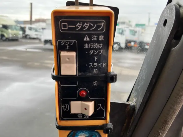 日野 デュトロ SDG-XZU700X(2WD)の写真23